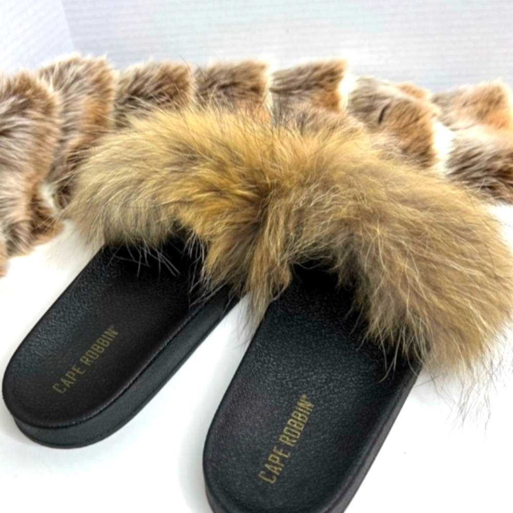 Women's 6 Faux Fur Slides